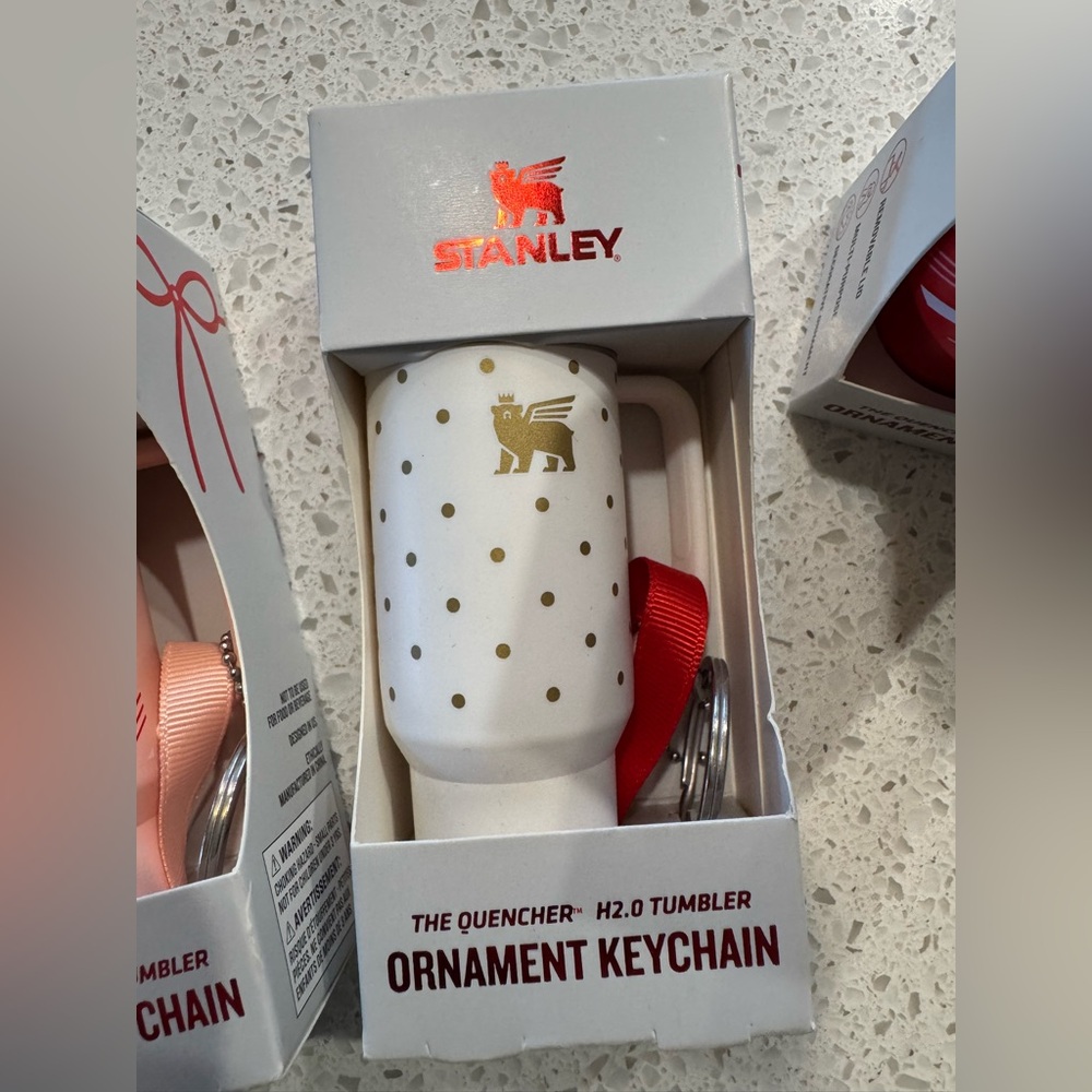 NWT set of 3 stanley keychains/ornaments - Picture 5 of 6